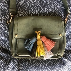 Cross-body chunky tassel purse